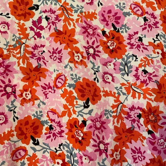 Lucky Brand 🍀 2 piece floral wrap blouse and wrap skirt - Picture 8 of 15